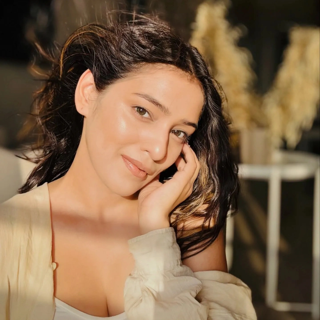 RJ Mahvash Age 28: Bold Power Surge & Net Worth Rise (2025)