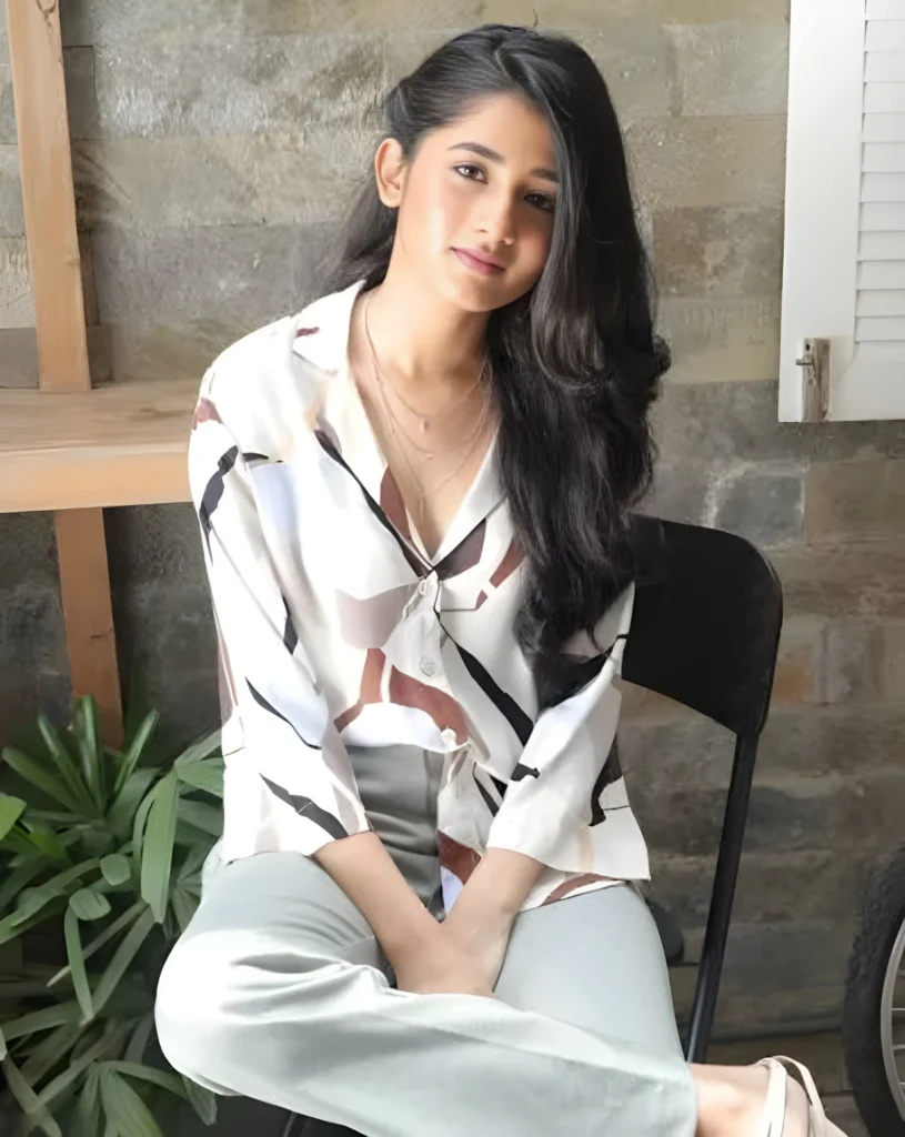 ashlesha thakur